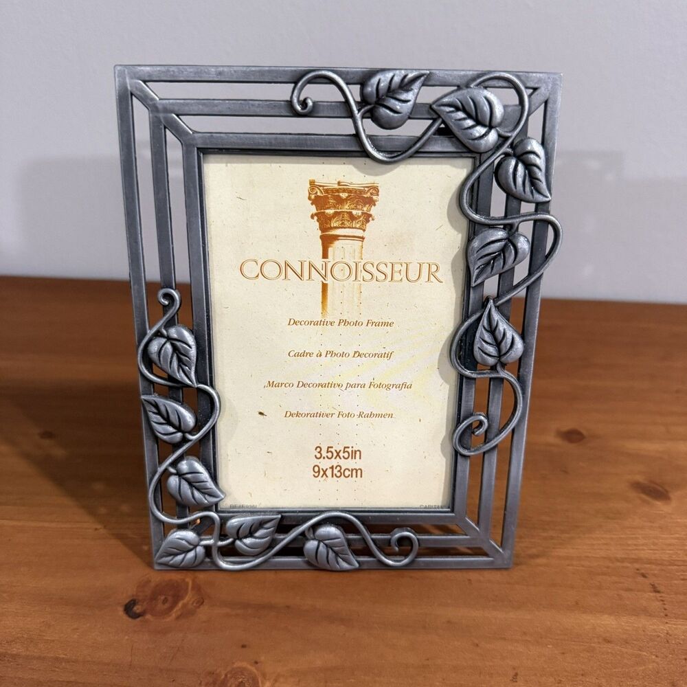 Vintage Connoisseur Pewter Picture Frame 3.5x5 Ornate Leaf Vine Metal Silver